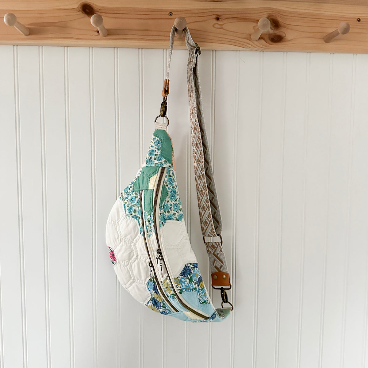 Vintage Grandmothers Garden Quilt Fanny Pack