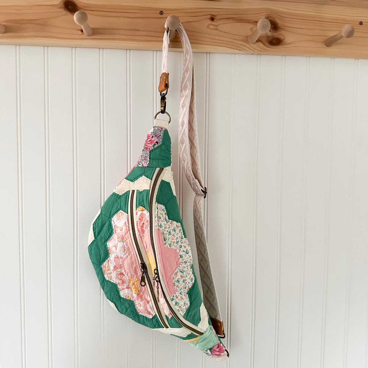 Vintage Grandmothers Garden Quilt Fanny Pack