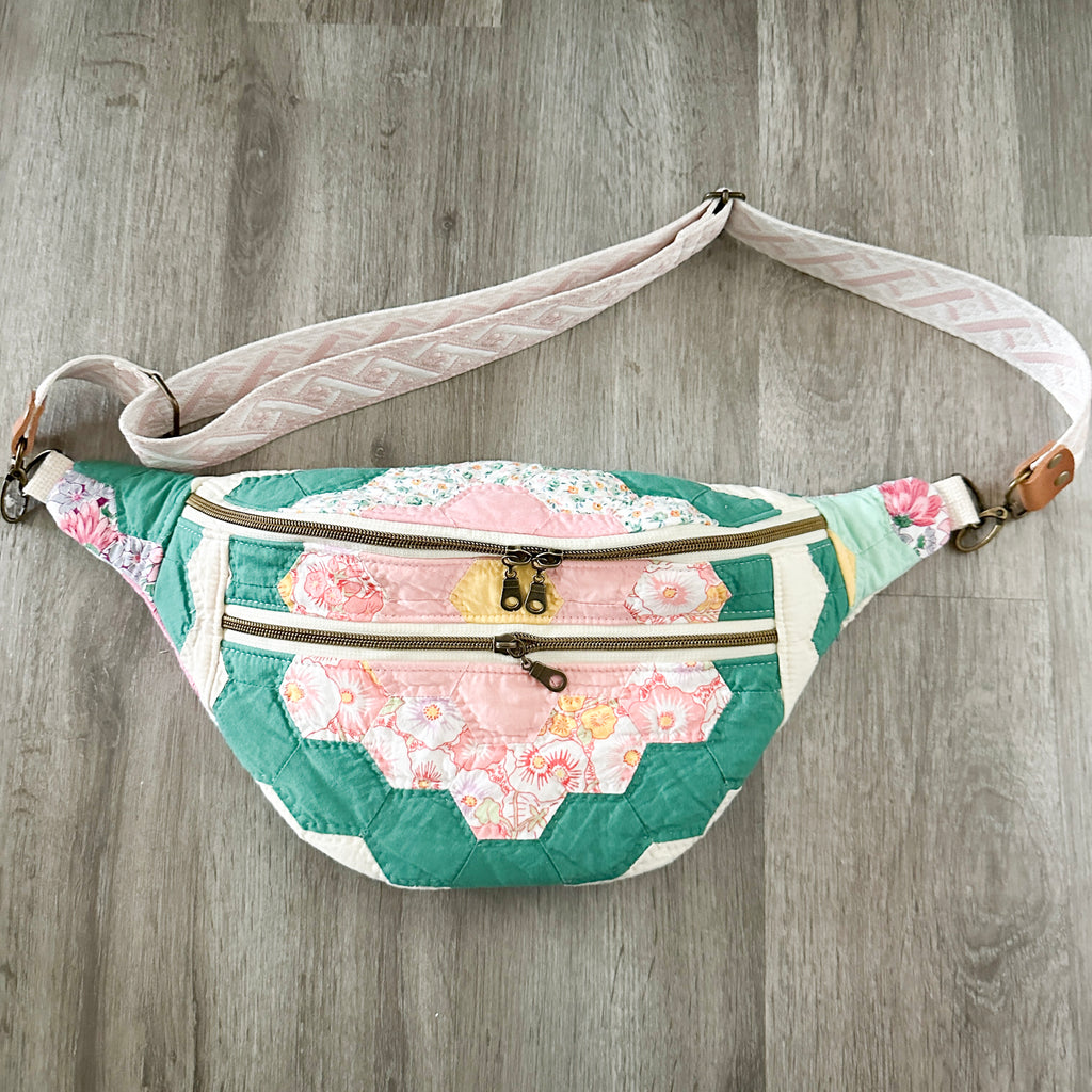 Vintage Grandmothers Garden Quilt Fanny Pack