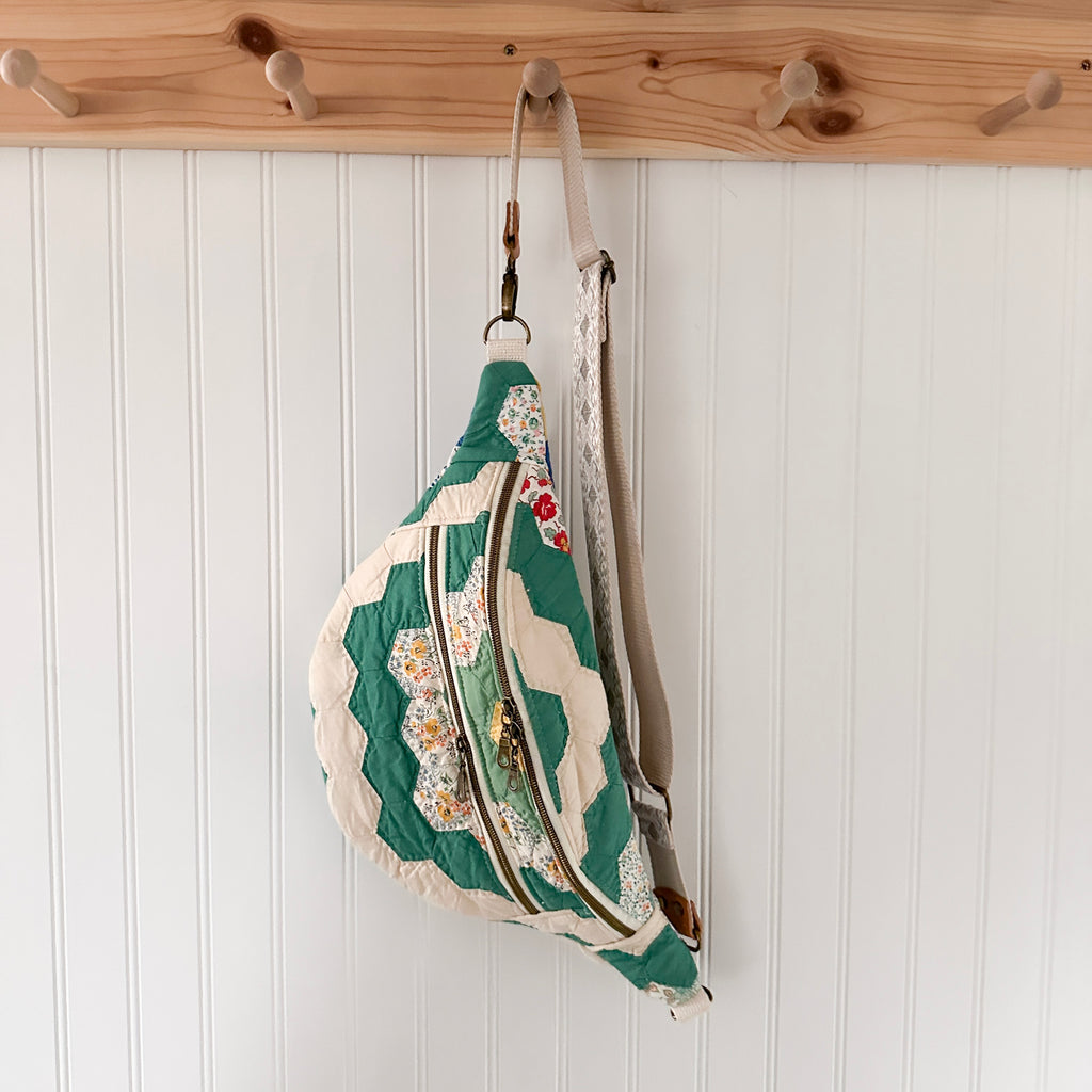 Vintage Grandmothers Garden Quilt Fanny Pack