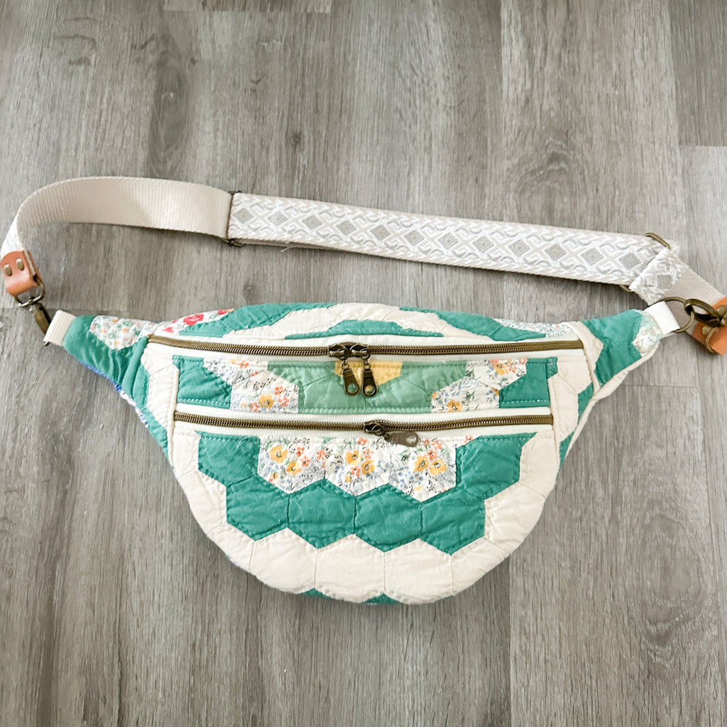 Vintage Grandmothers Garden Quilt Fanny Pack
