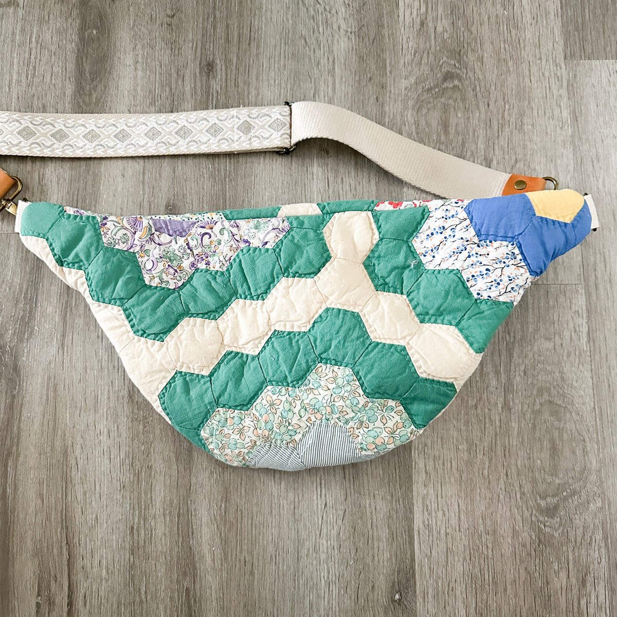 Vintage Grandmothers Garden Quilt Fanny Pack