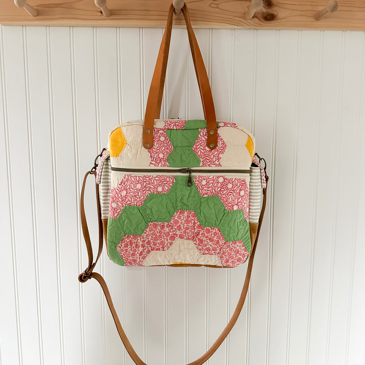 Sunday School Teachers Bag Vintage Grandmothers Garden Quilt with Leather Handles and Crossbody Strap